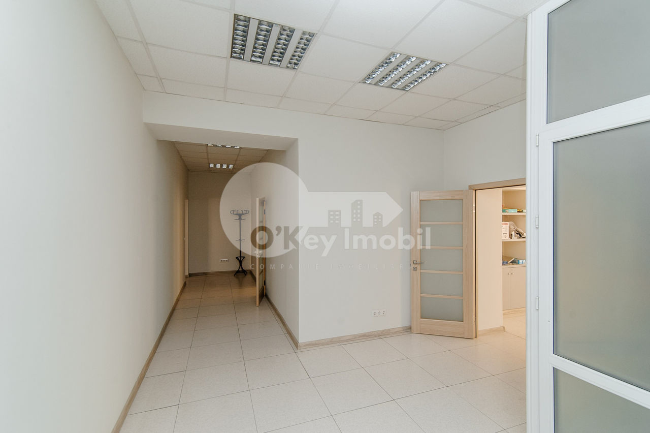 Chirie! Oficiu, 240 mp, reparație euro, Centru, 3600 € foto 9