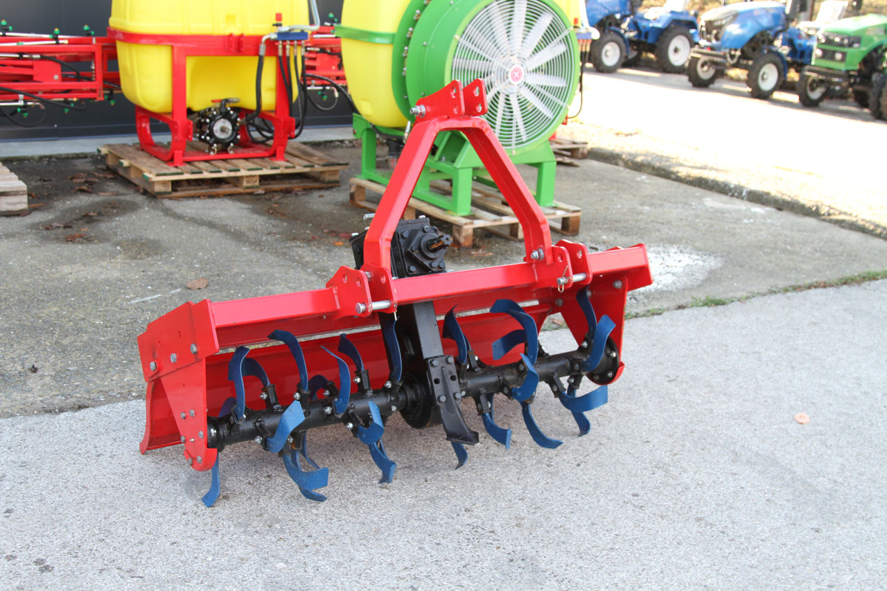 Freza pentru tractor foto 3