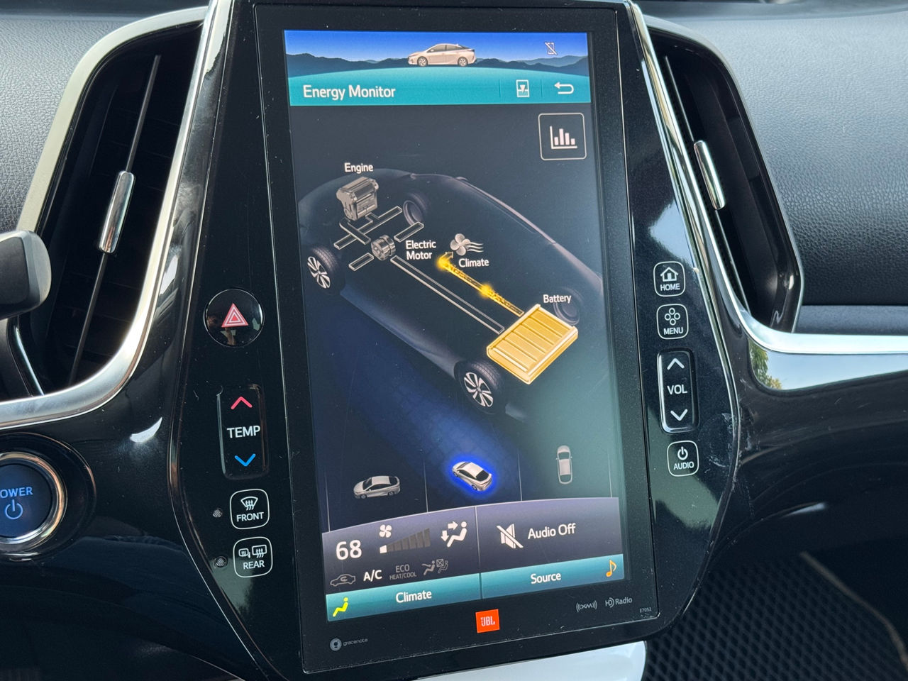 Toyota Prius Prime фото 12