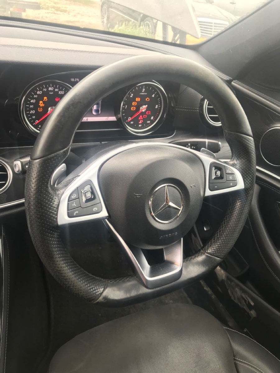 Usa aripa fara dveri mercedes w213 e class razborca разборка мерседес 213 mercedes w213 razborca 213 foto 0