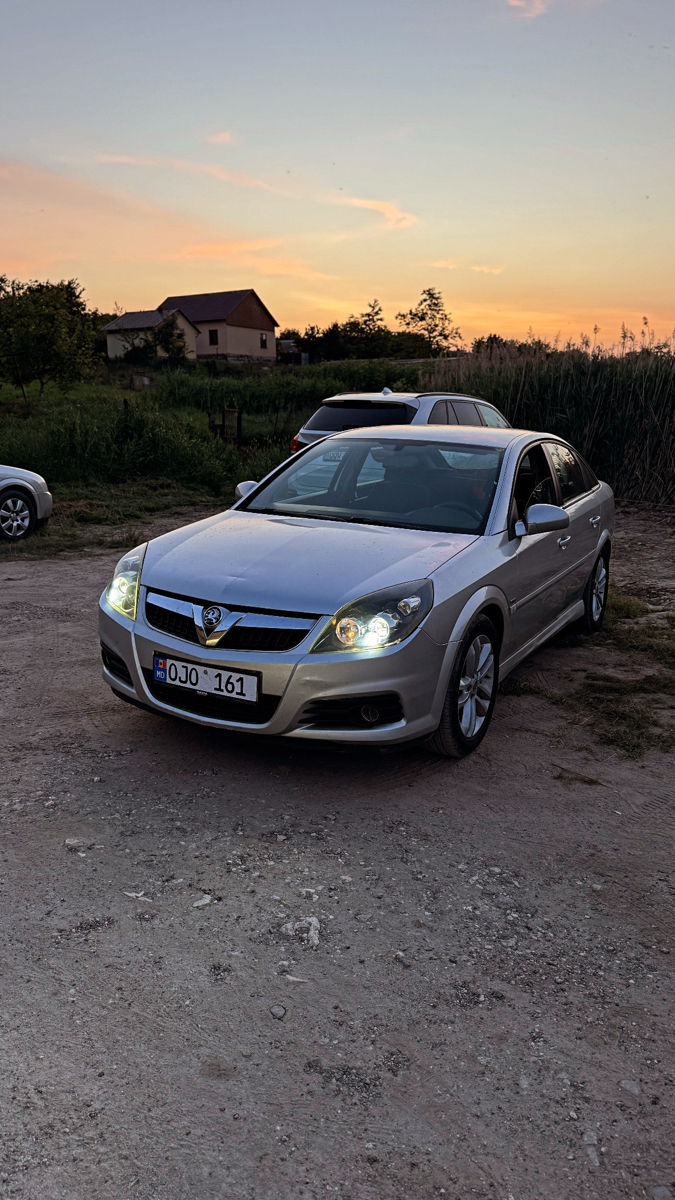 Opel Vectra фото 0