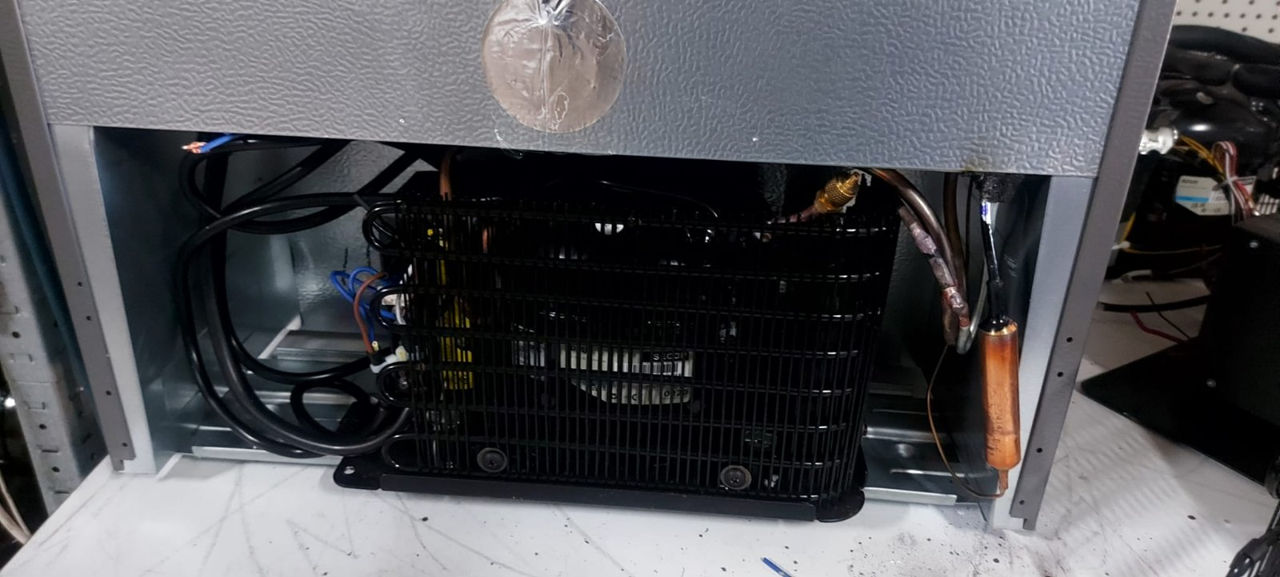 Frigider auto 12v freon  foto 3