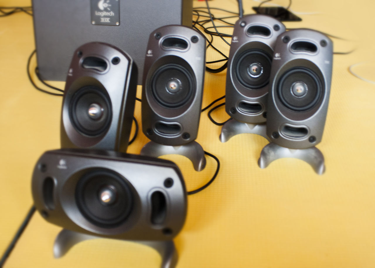 Активная 5.1-акустика Logitech Z-5300, состояние хорошее, мощная, 280 ...