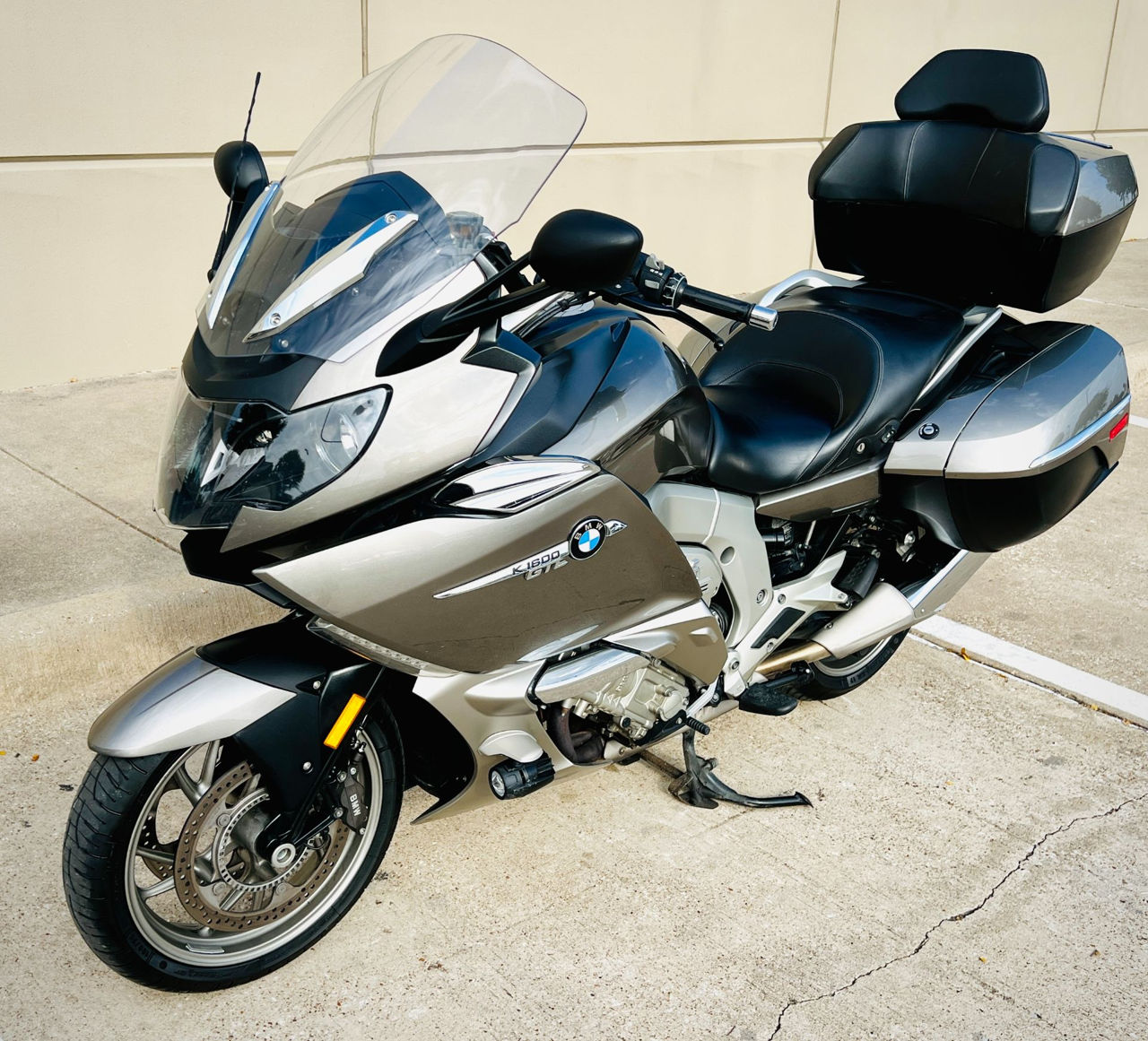 Запчасти BMW. foto 3