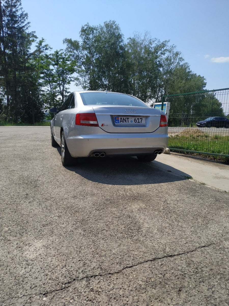 Audi S6 foto 3