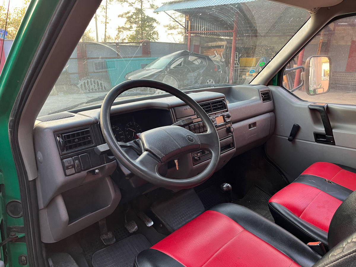Volkswagen T4 foto 5