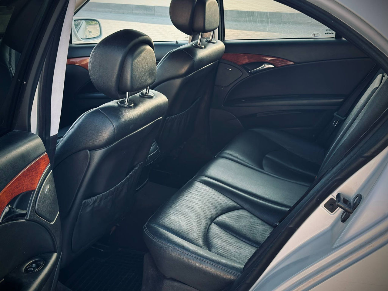 Mercedes E-Class foto 5