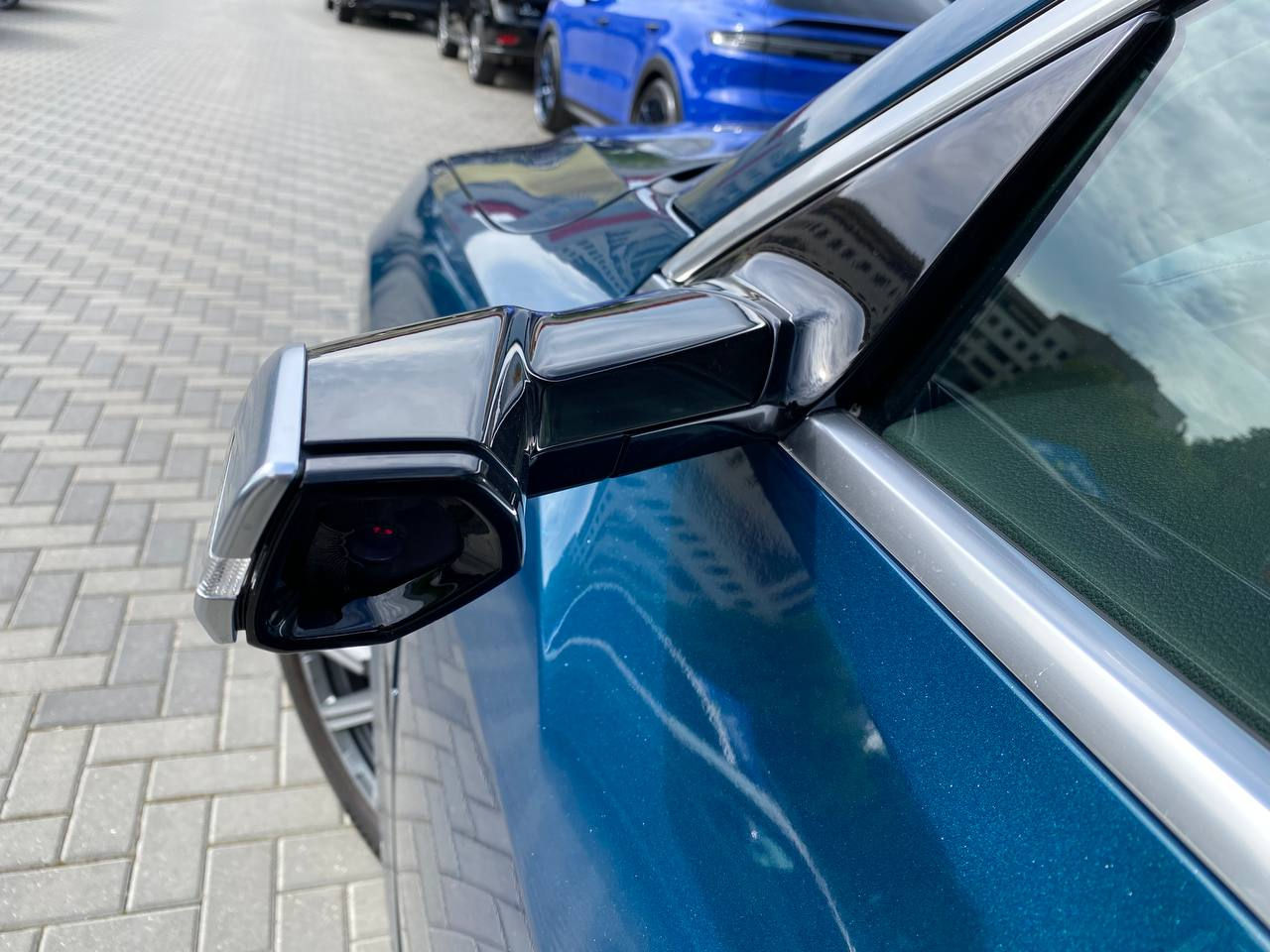 Audi e-tron foto 6