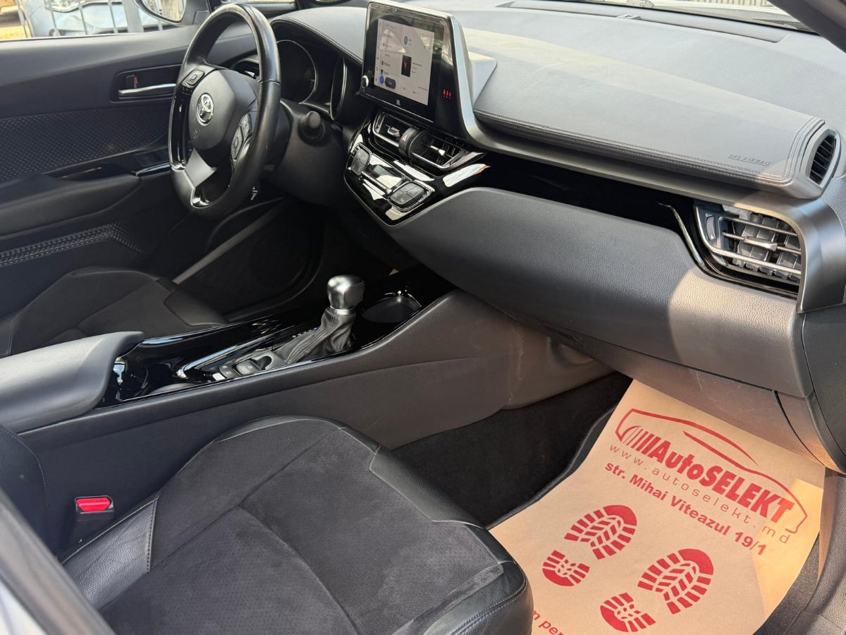Toyota \sC-HR 2022 photo 9