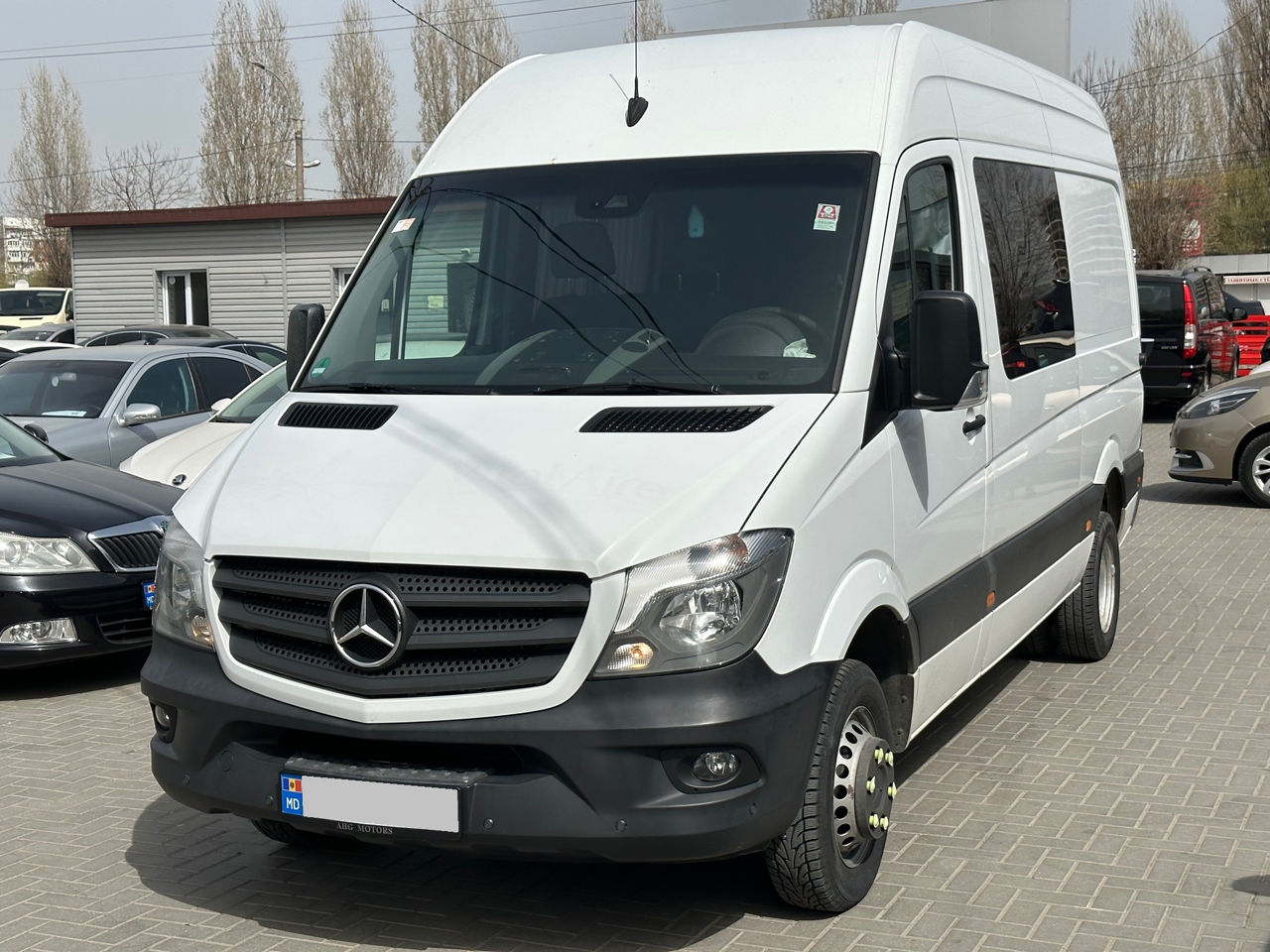 Mercedes Sprinter 516 CDI foto 0