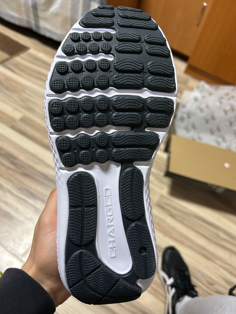 Incaltaminte Under Armour foto 4