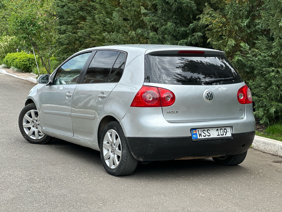 Volkswagen Golf foto 5