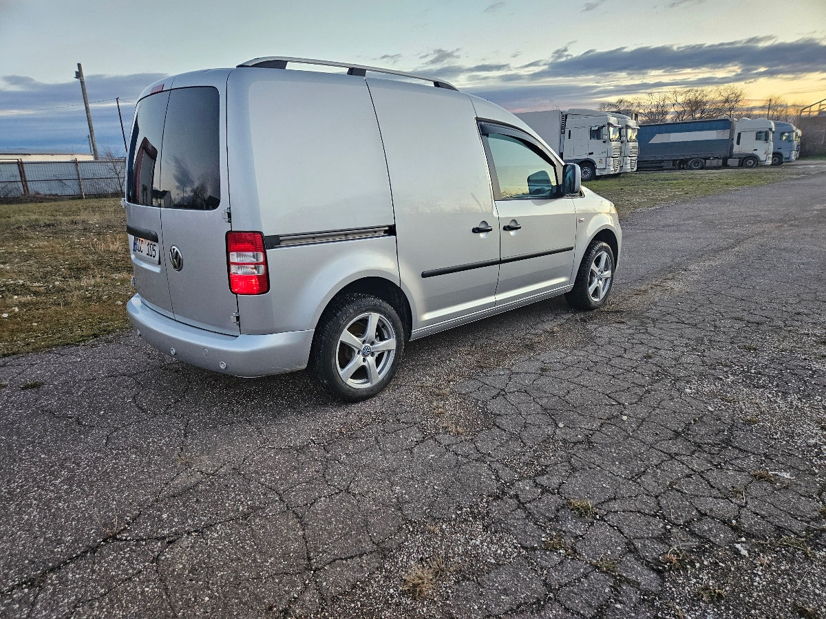 Volkswagen Caddy фото 3