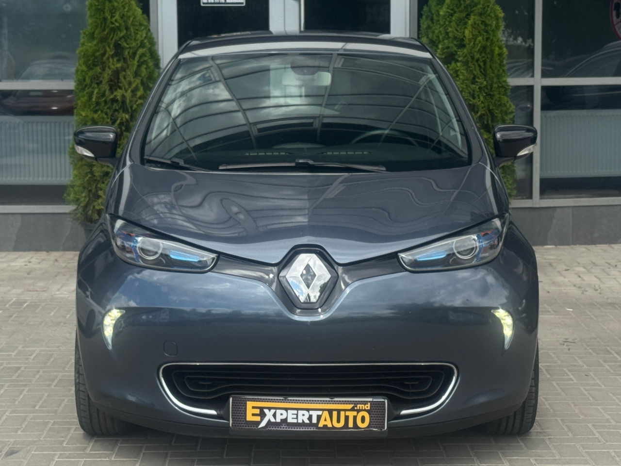 Renault ZOE — фото 2