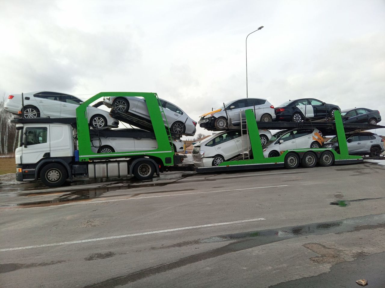 Transport Auto din Lituania, Polonia, Estonia tral de 2, 3 si 8-9 locuri foto 0
