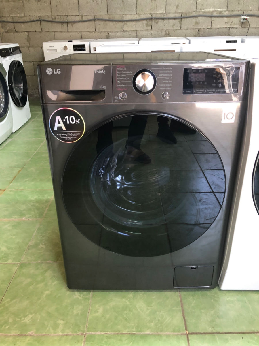 Новая стиральная машина LG F4WR701Y Serie 7 на 11 кг из Германии foto 1