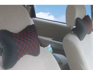 Подушка - подголовник в авто
