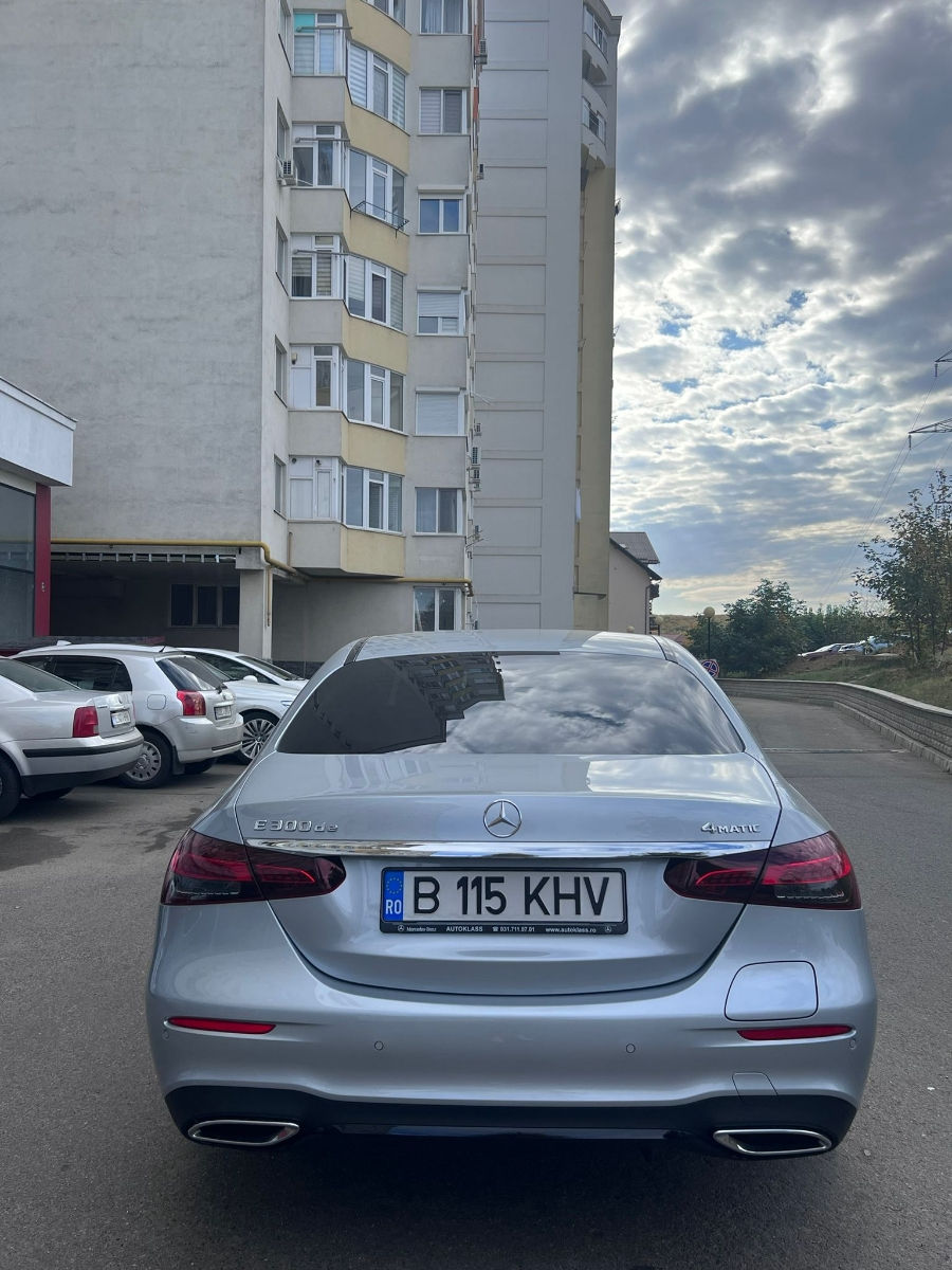 Mercedes E-Class foto 3