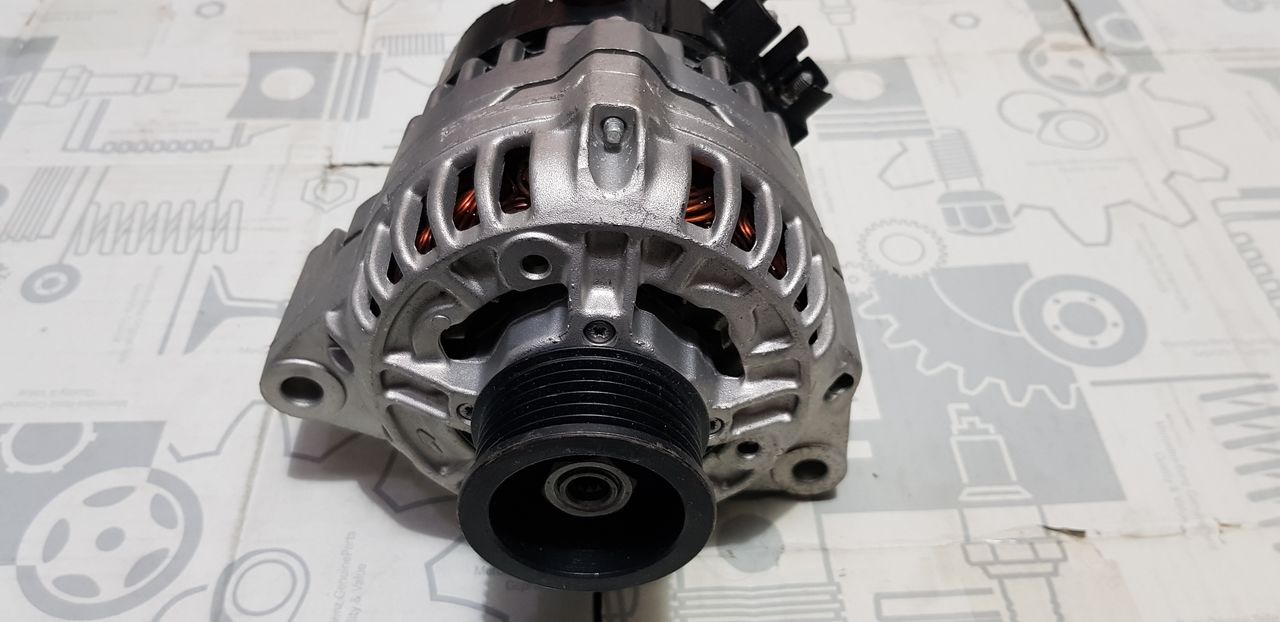 Генератор Мерседес SLK R170, Alternator Bosch , Generator Mercedes slk r 170. NOU. A 009154760280 foto 1