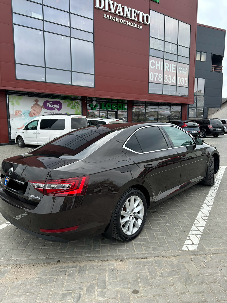 Skoda Superb foto 2