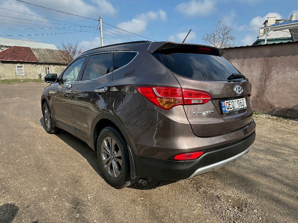 Hyundai Santa FE foto 2