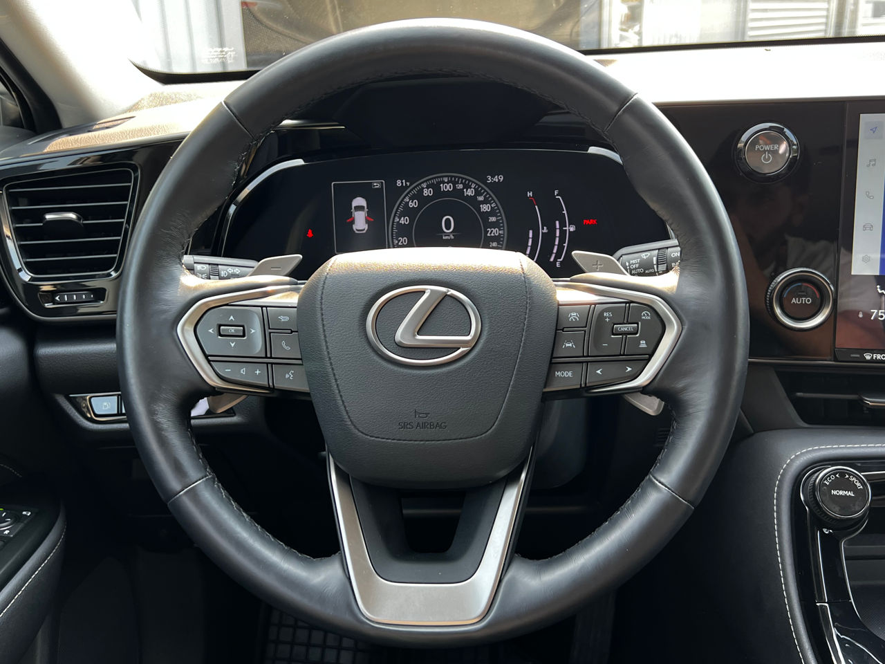 Lexus NX Series foto 10