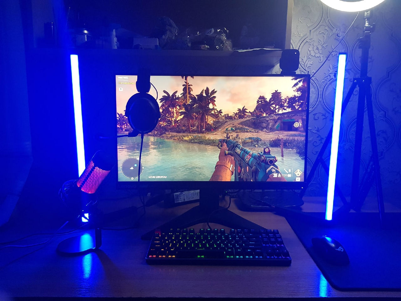 Набор стримера! Микрофон, веб-камера, 2 rgb торшера и кольцевая лампа.