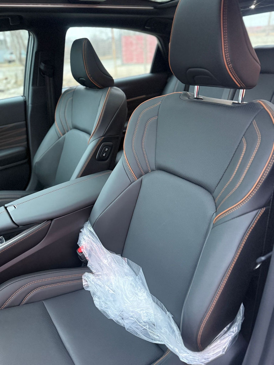 Toyota Avalon фото 9