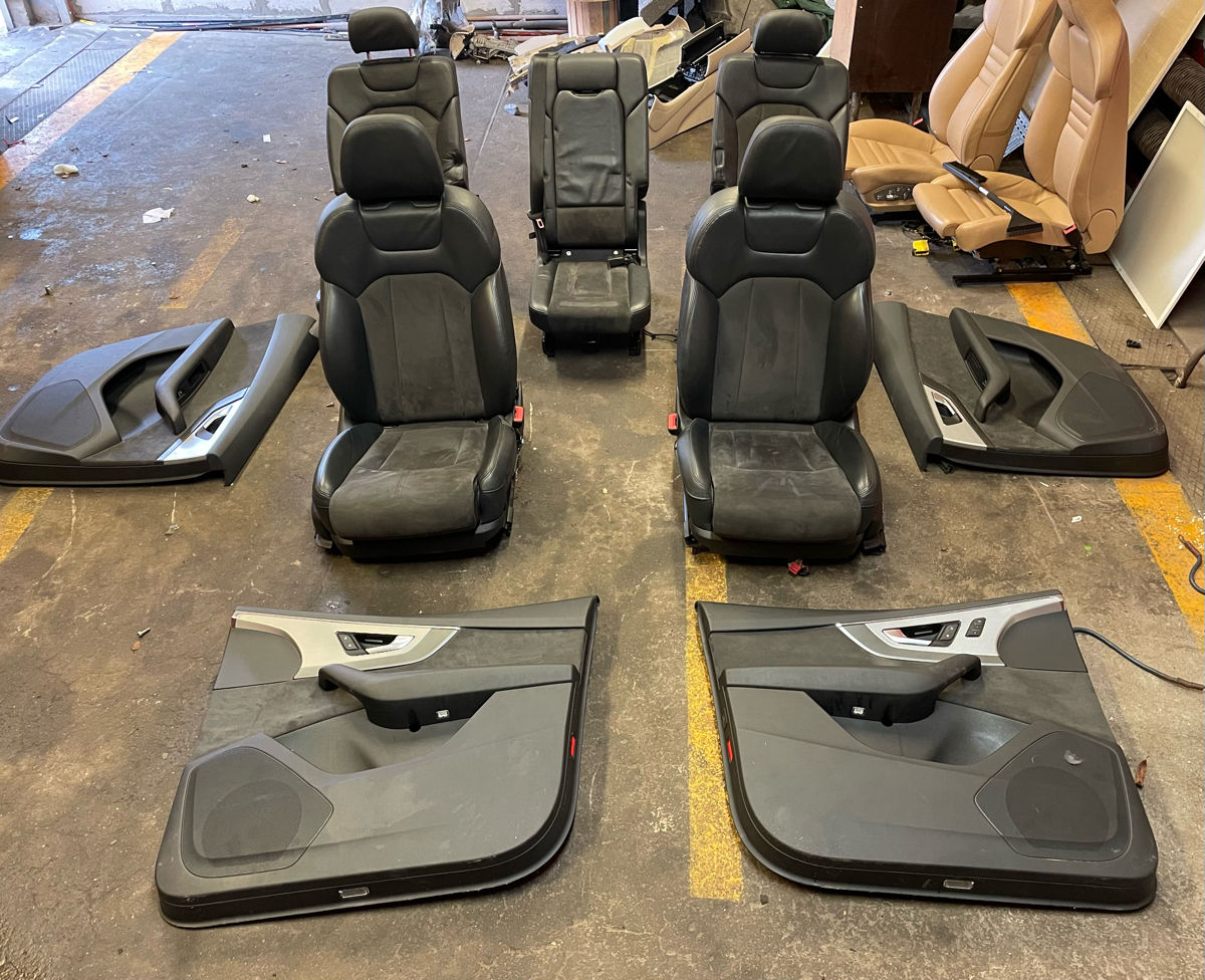 Sièges Arrière Troisième Rangée Pour Audi Q7 4M - Réf 4M0885705E - Pour Pièces