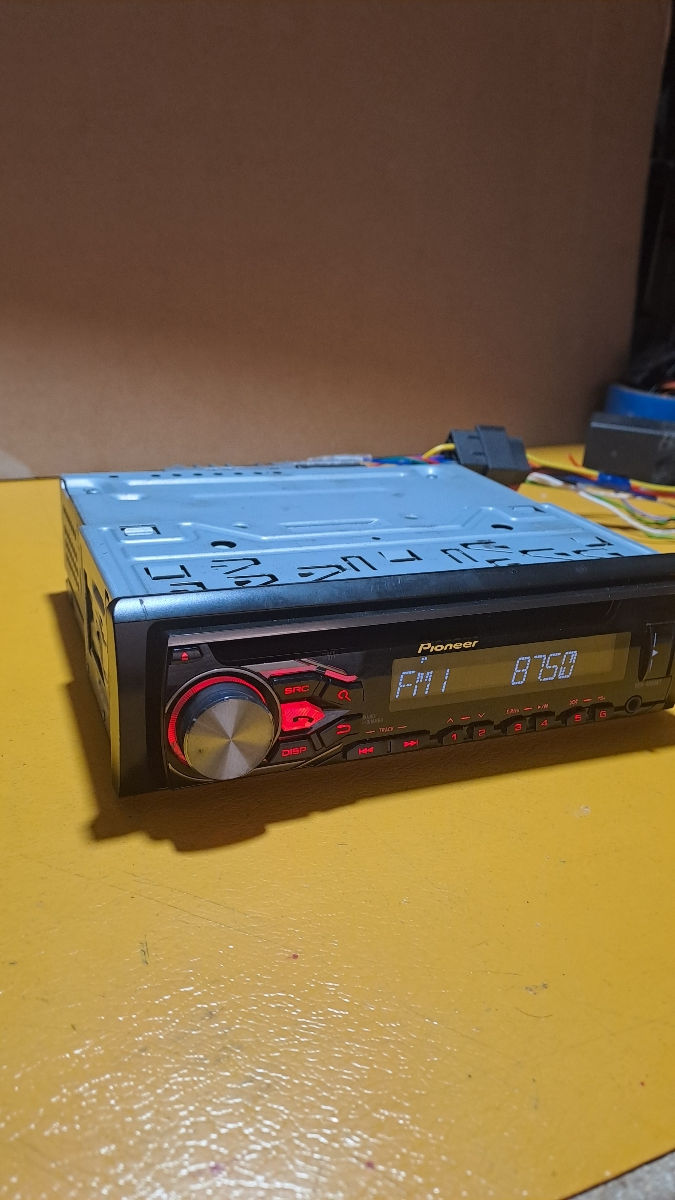 Pioneer deh-4800bt Radio Casetofon  фото 0