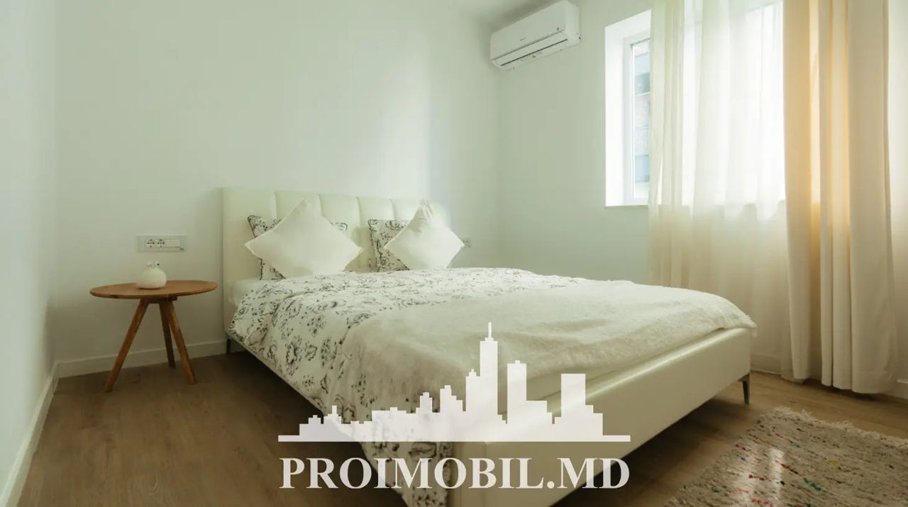 Apartament spre vânzare cu 3 camere, 95 m2 în București, București foto 0