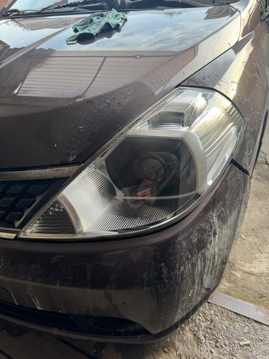Dezmembrare Far. Schimb de sticle, instalare Biled, șlefuire sticlă sub linză. foto 6