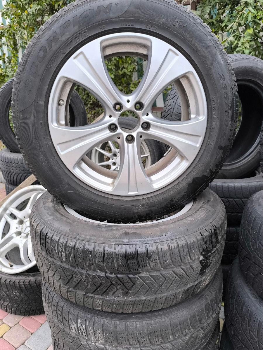 Диски с шинами R-18 235/60 Mercedes 253 фото 0