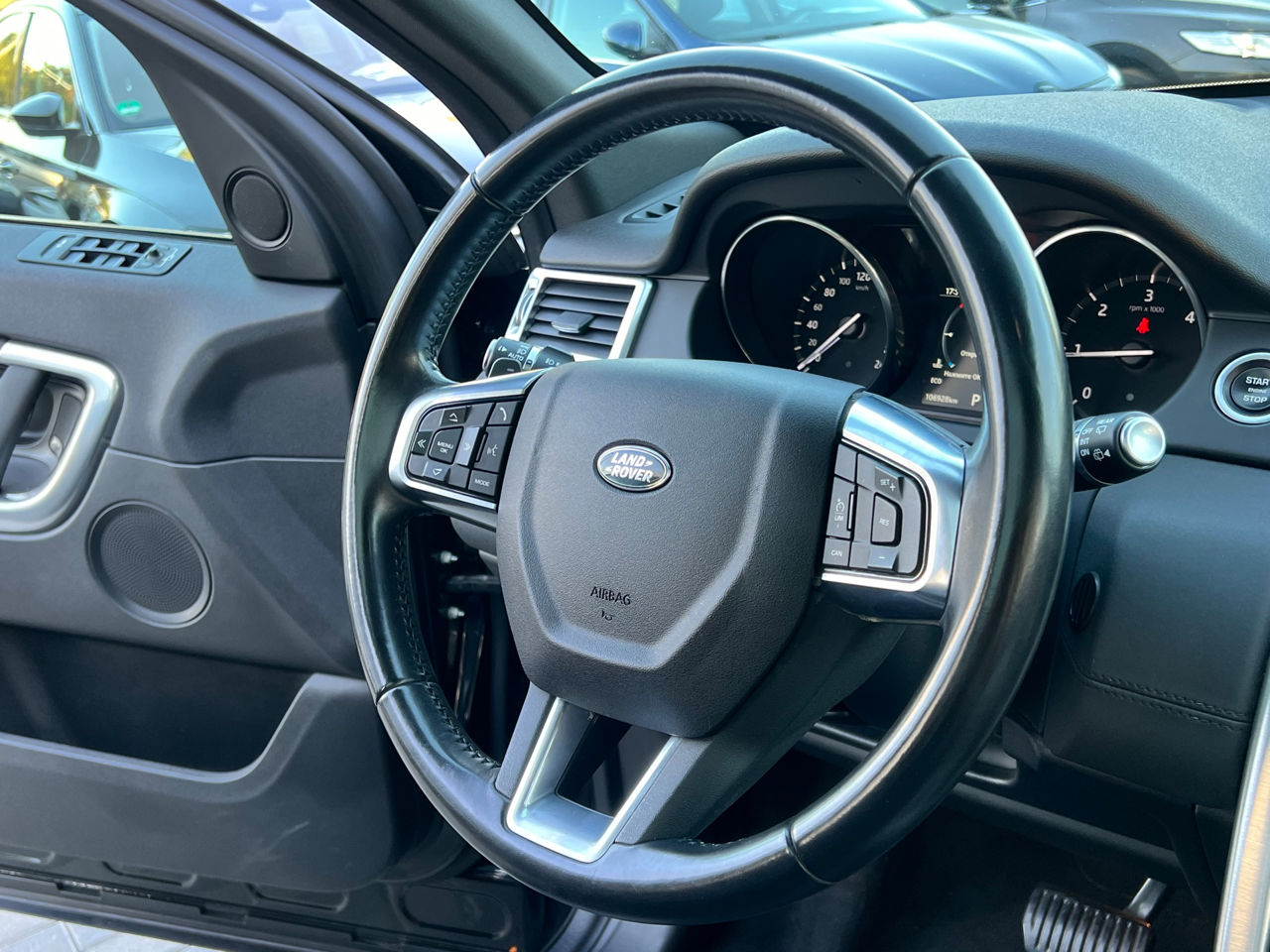 Land Rover Discovery Sport foto 8