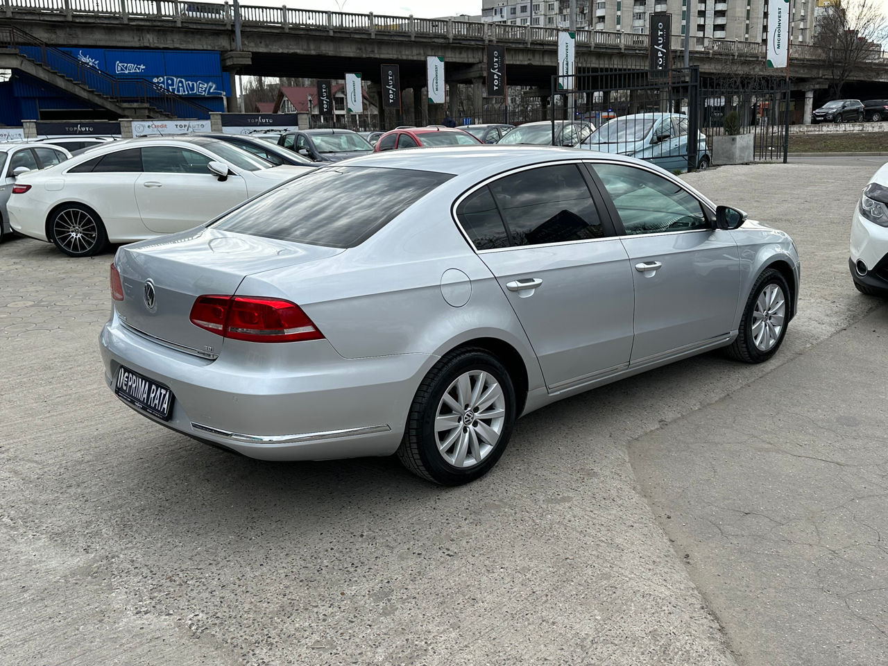 Volkswagen Passat foto 1