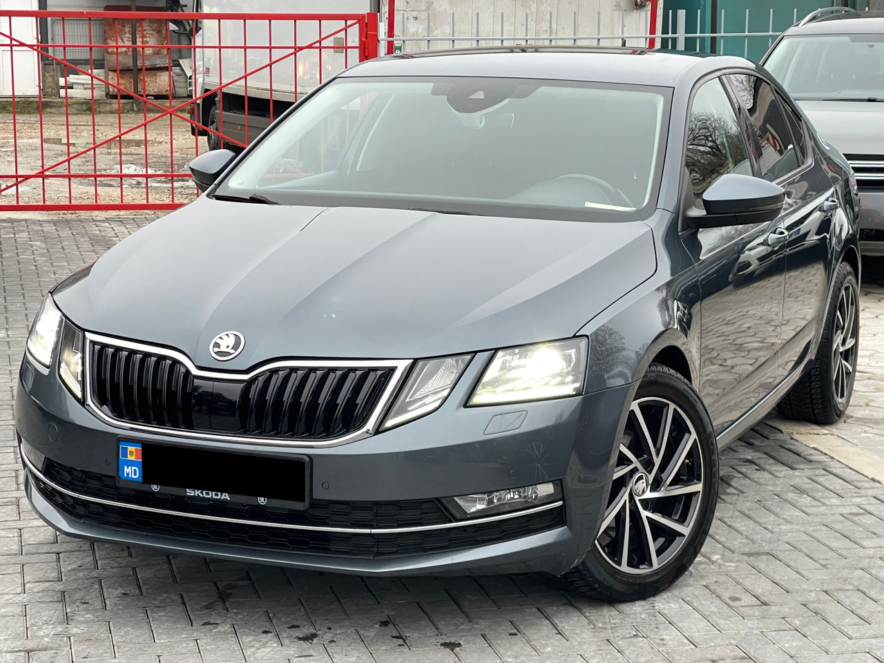 Skoda Octavia foto 2