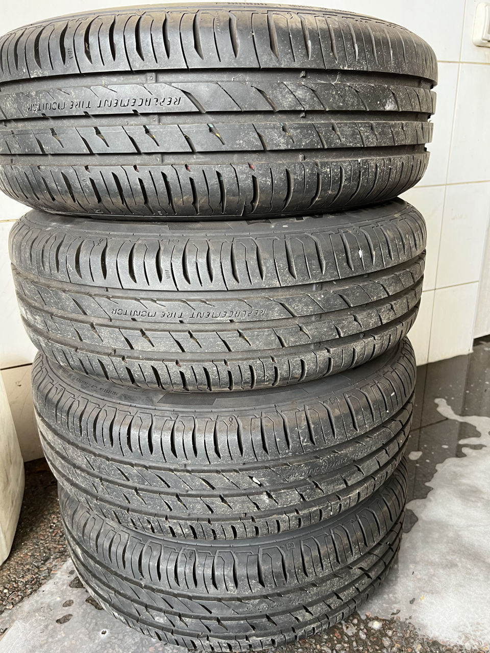 195/60 R15