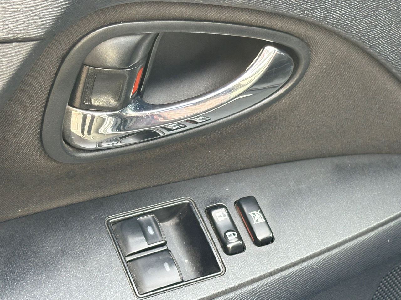 Toyota Avensis foto 13