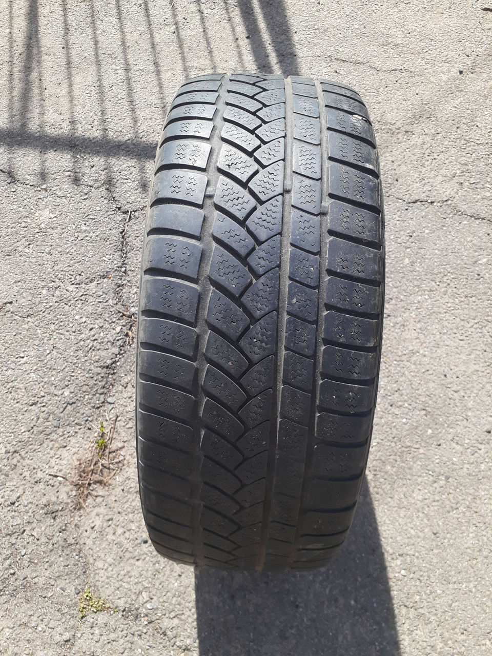 Продам б/у колесо шина R16 205x55. Продам шины R16 215x65, DIA: 57,1