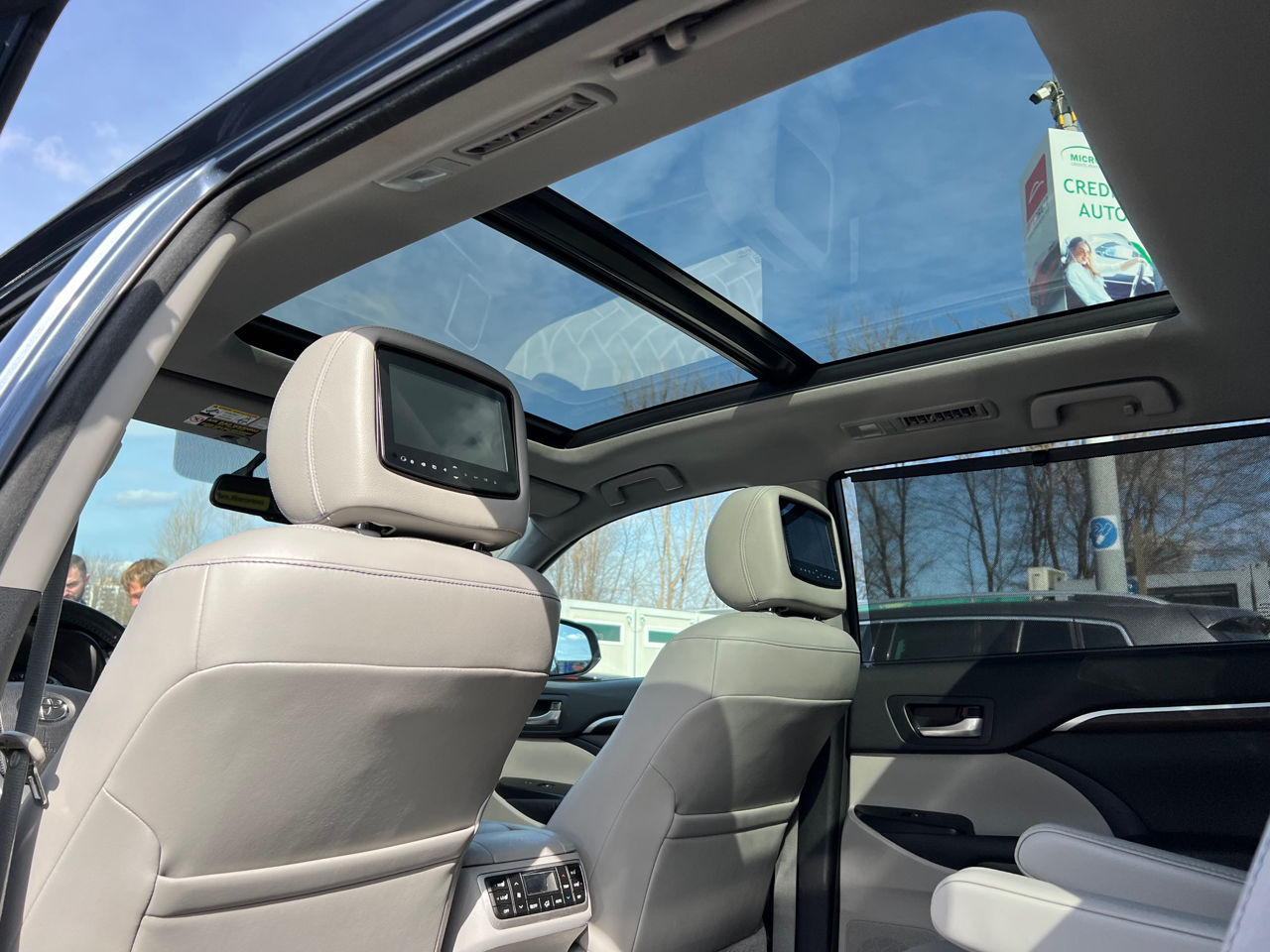 Toyota Highlander foto 13