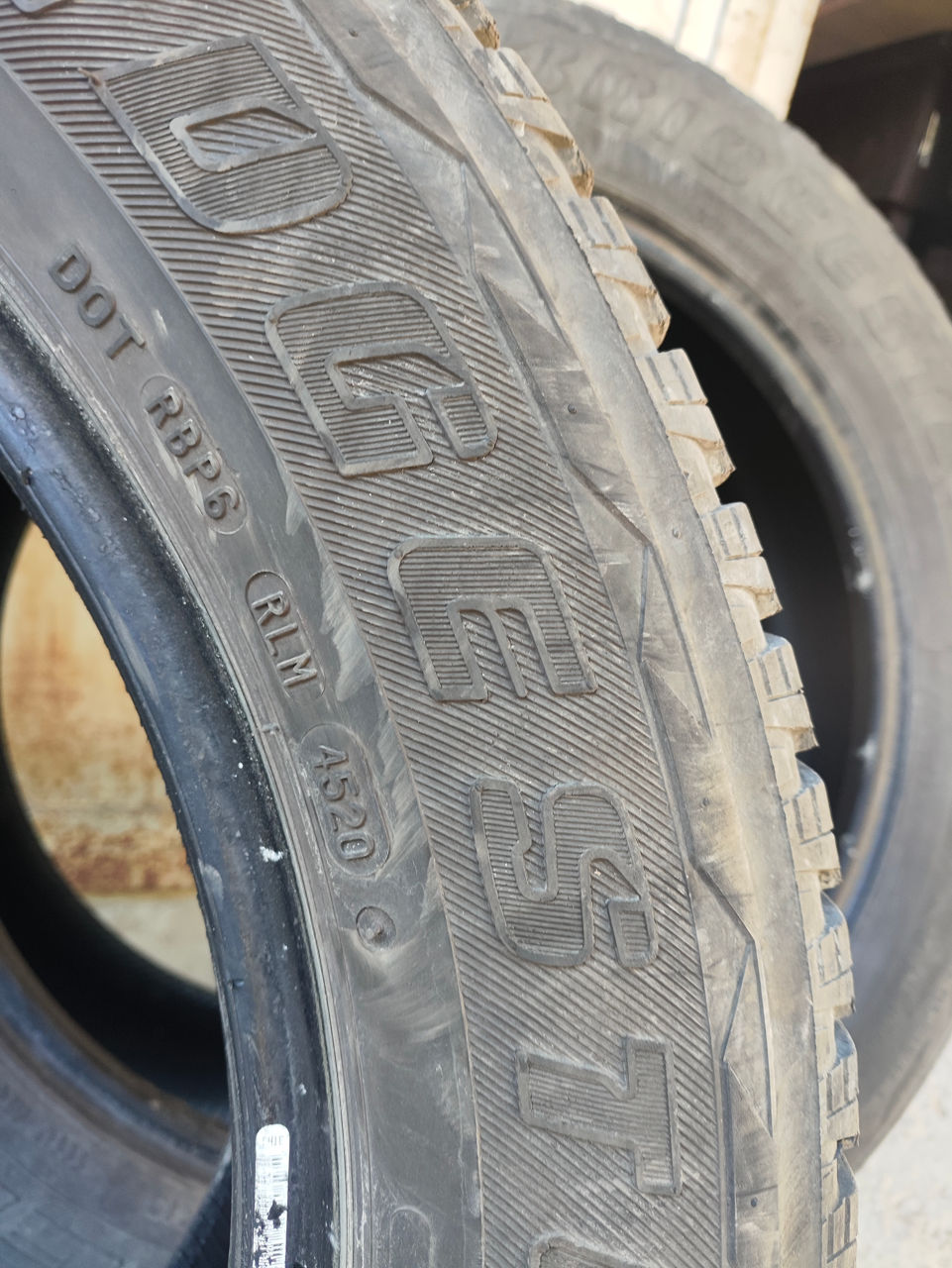 Bridgestone Alenza plus 255/55 R19 foto 1