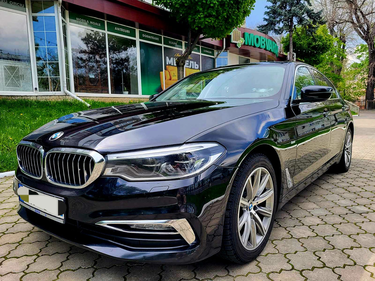 BMW 5 Series foto 1