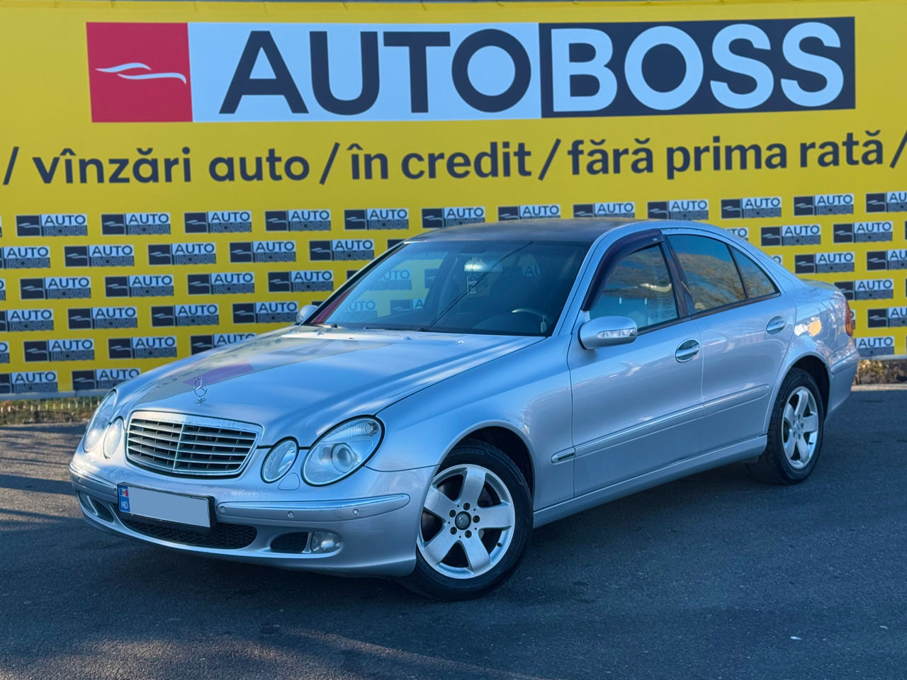 Mercedes E-Class foto 0