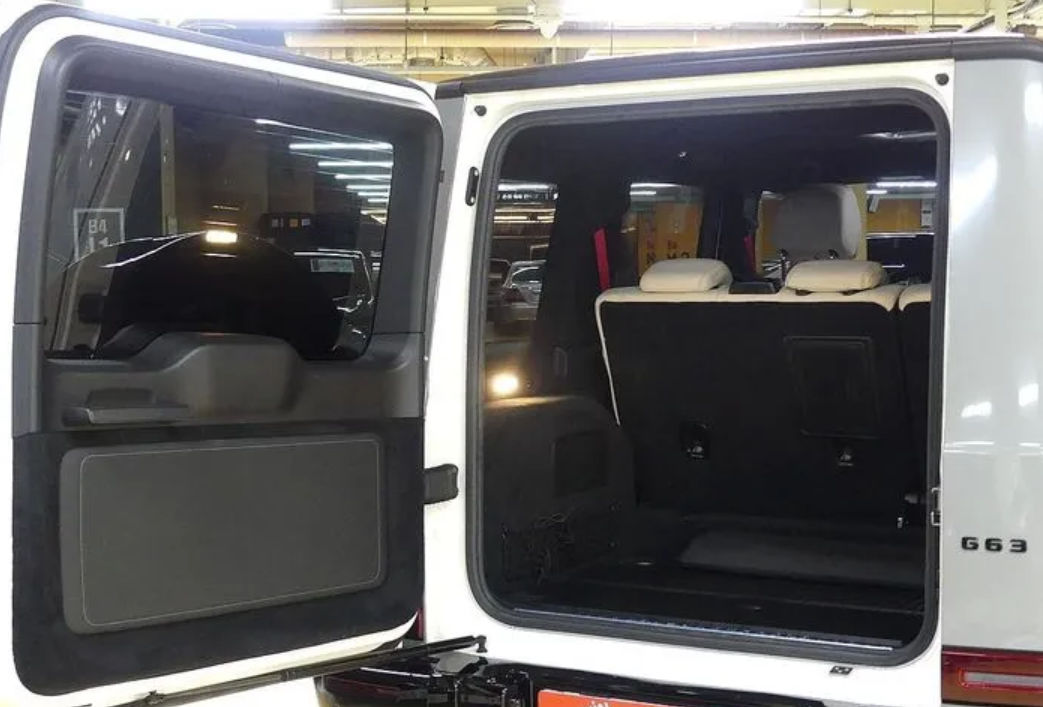 Mercedes G-Class foto 2