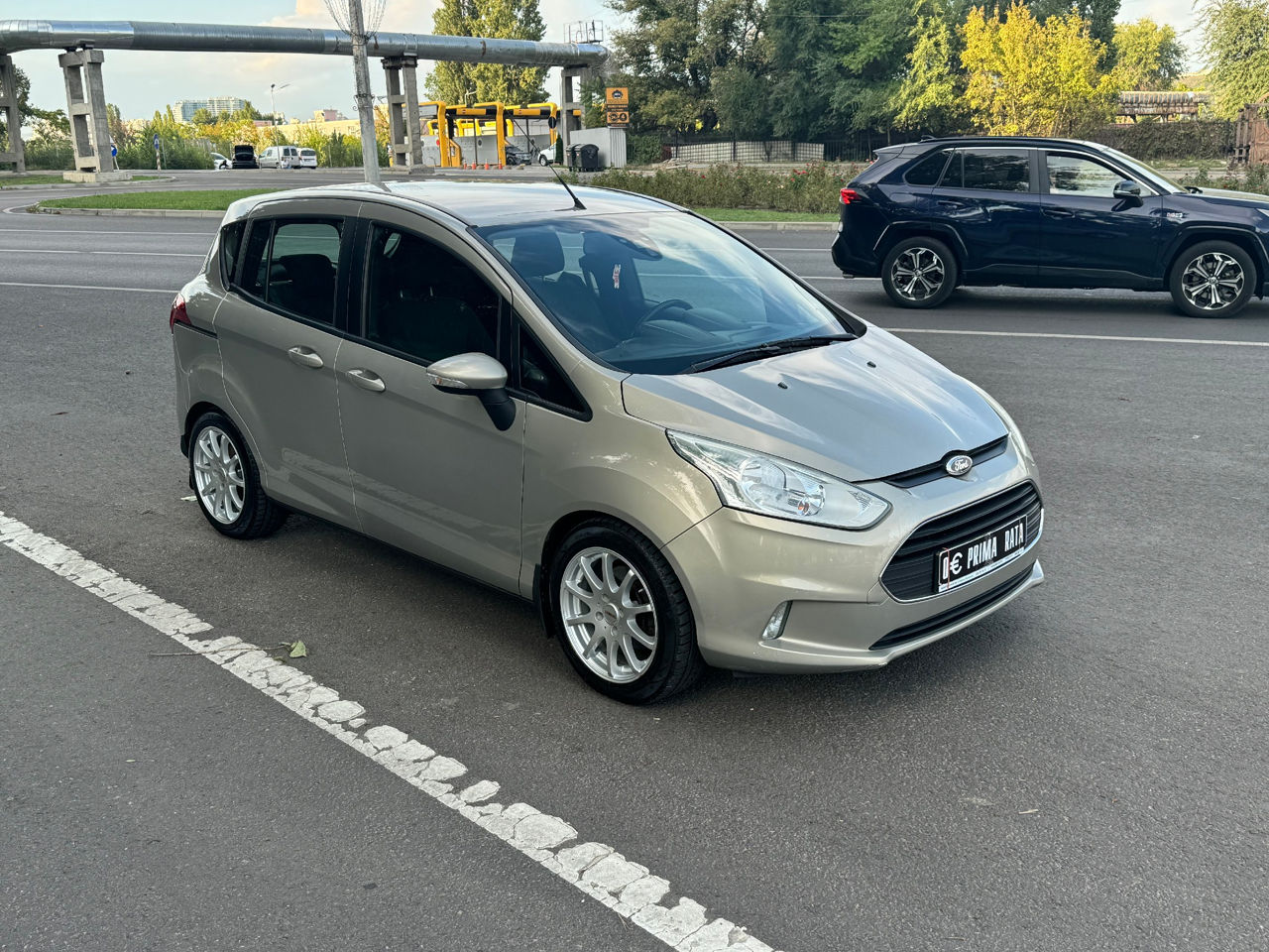 Ford B-Max foto 2