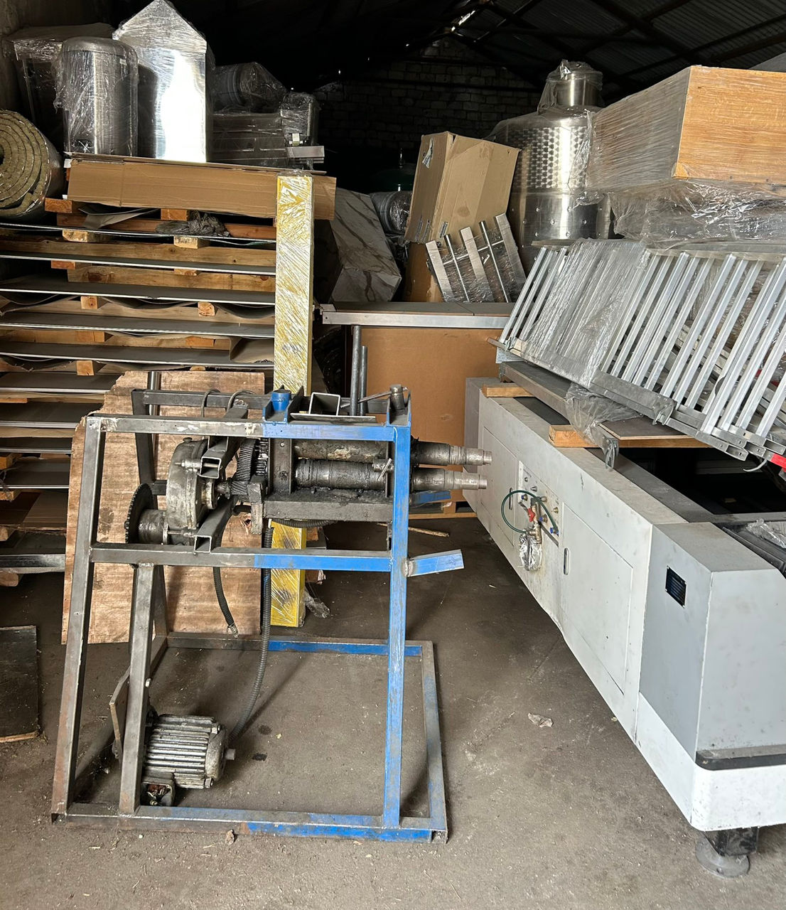 Materiale, piese, confecții și utilaje inox foto 5