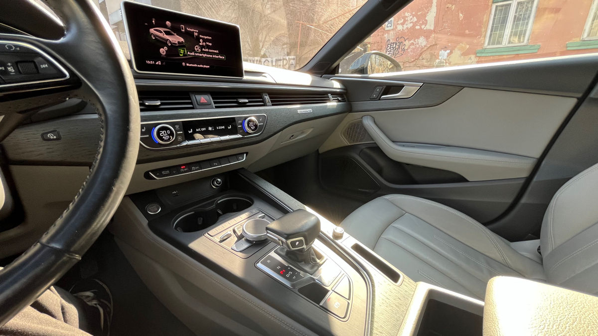 Audi A5 фото 8
