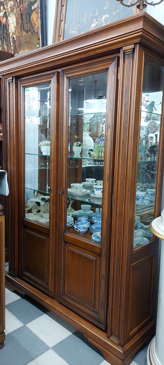 Salonul de mobila "Retro Colecție" la Florilor 14 foto 6