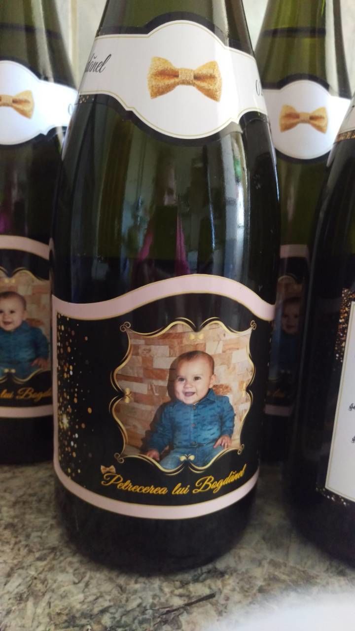 Sampanie personalizata - cadou celor dragi foto 0