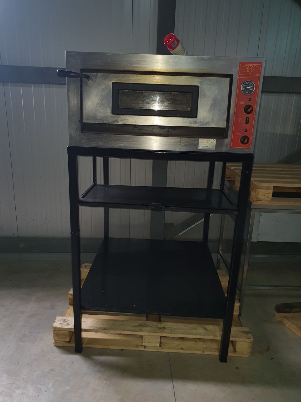 Compania proalfa-service srl vinde cuptor pentru pizza foto 0